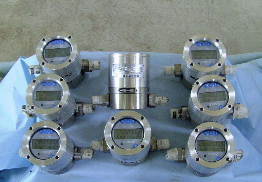 Micro flowmeter features to install key points